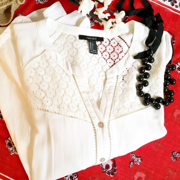 Forever 21 Tops - FOREVER 21 White Long Sleeve Top, Size Small